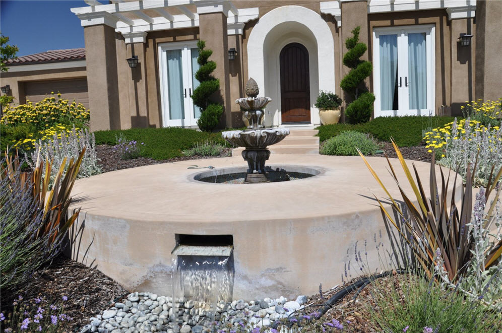 Grand Water Feature