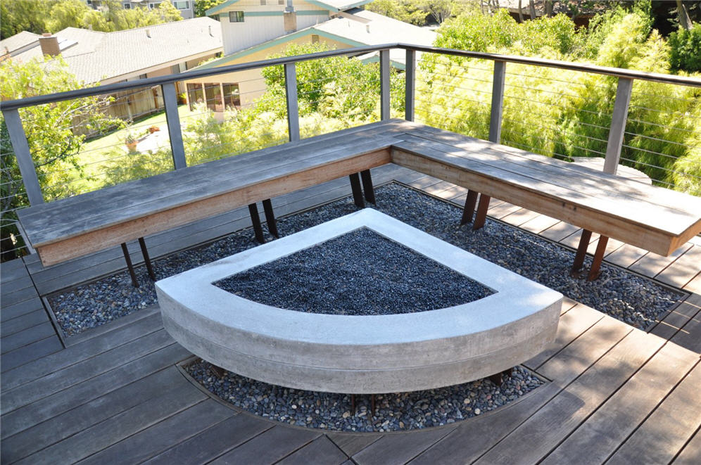 Triangular Fire Pit